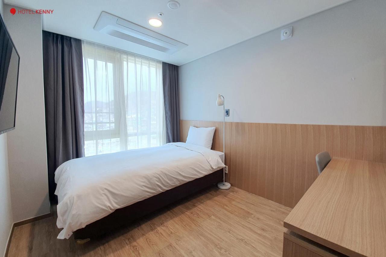 Hotel Kenny Yeosu Exterior photo